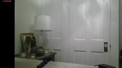 m54whrdn online show from 10/23/25, 12:43