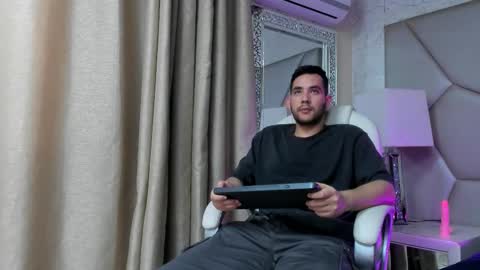 Matt De Luca online show from 09/11/25, 05:57