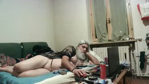 maax1970 online show from 11/02/25, 08:11