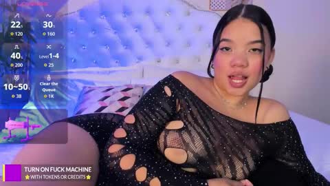 Macarena  online show from 11/08/25, 07:19