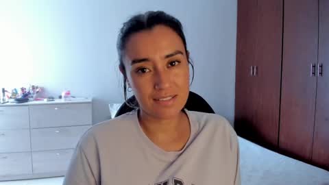 Snapshot of macarenax chatting on 02/26/25, 04:56 Maca online show from 02/26/25, 04:56