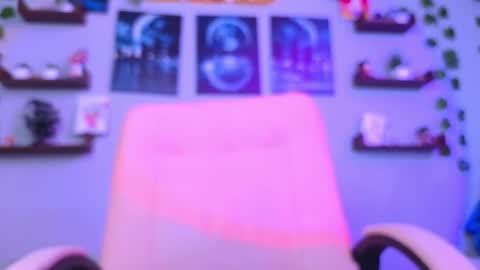 Snapshot of macey_hairy chatting on 12/13/24, 07:32 Macey Elliot Modelo Independiente online show from 12/13/24, 07:32