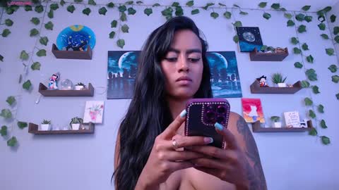 Snapshot of macey_hairy chatting on 01/10/25, 10:57 Macey Elliot Modelo Independiente online show from 01/10/25, 10:57