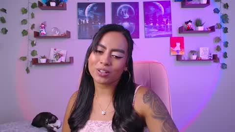 Snapshot of macey_hairy chatting on 02/05/25, 05:53 Macey Elliot Modelo Independiente online show from 02/05/25, 05:53
