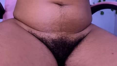 Snapshot of macey_hairy chatting on 09/11/25, 07:25 Macey Elliot Modelo Independiente online show from 09/11/25, 07:25