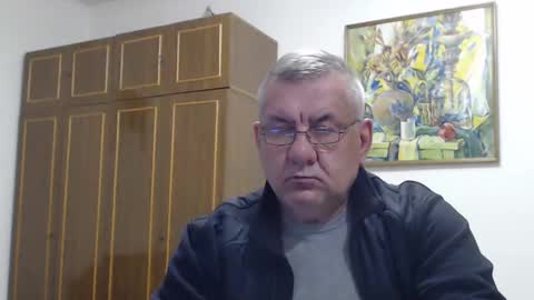 Macho online show from 12/12/24, 10:42