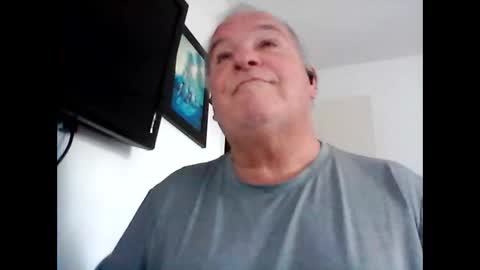 Snapshot of mackdocc001 chatting on 02/06/25, 06:35 mackdocc001 online show from 02/06/25, 06:35