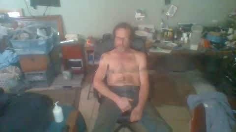 Snapshot of mackdog1369 chatting on 01/12/25, 07:42 mackdog1369 online show from 01/12/25, 07:42