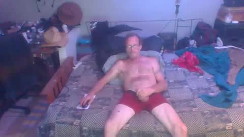 Snapshot of mackdog1369 chatting on 09/11/25, 12:16 mackdog1369 online show from 09/11/25, 12:16