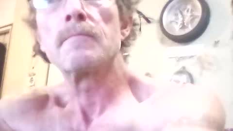 mackdog1369 online show from 10/29/25, 10:50