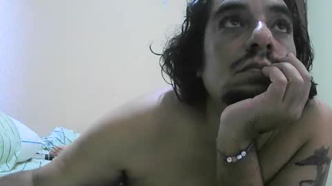 Snapshot of mad_masturbador_45 chatting on 10/20/25, 10:21 Cris B online show from 10/20/25, 10:21