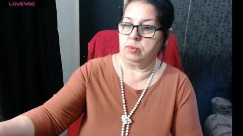 Snapshot of madam_sanjanne chatting on 12/12/24, 06:25 Madam Sanjanne online show from 12/12/24, 06:25