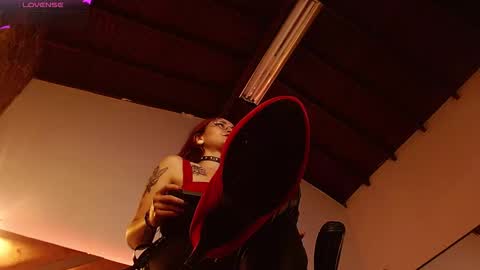 madame ibby online show from 11/04/25, 01:43