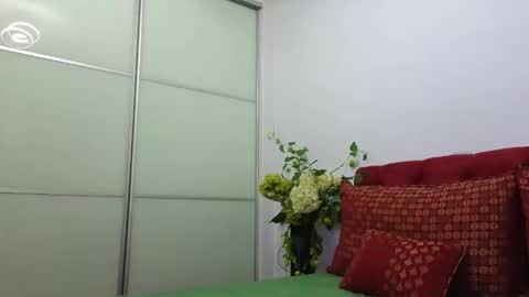 Snapshot of maddalena_ chatting on 11/03/25, 09:48 Maddalena online show from 11/03/25, 09:48