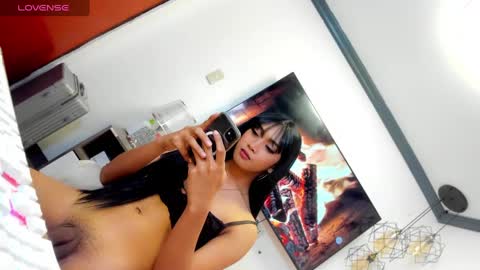 Snapshot of maddison_jade chatting on 01/24/25, 05:21 maddison_jade online show from 01/24/25, 05:21