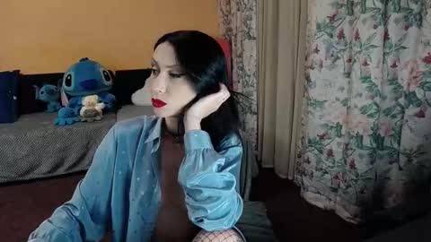 Snapshot of maddison_summer chatting on 11/12/25, 11:03 Maddison Summer online show from 11/12/25, 11:03