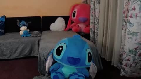 Snapshot of maddison_summer chatting on 11/20/25, 12:33 Maddison Summer online show from 11/20/25, 12:33