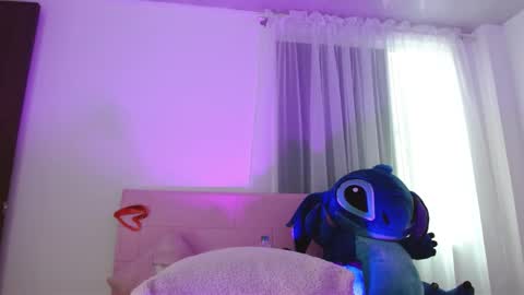 Snapshot of maddy_14 chatting on 03/01/25, 07:04 Maddy UwU online show from 03/01/25, 07:04