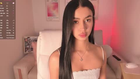 Snapshot of maddy_bronw chatting on 09/21/25, 12:56 Maddy online show from 09/21/25, 12:56