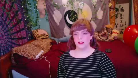 Maddy Cat online show from 10/17/25, 03:14