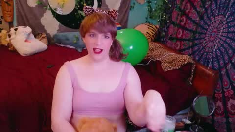 Maddy Cat online show from 10/20/25, 03:01