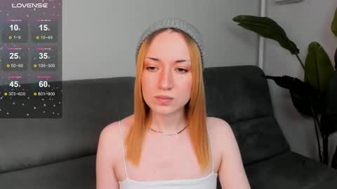 Snapshot of maddygarcia chatting on 03/04/25, 11:00 maddygarcia online show from 03/04/25, 11:00