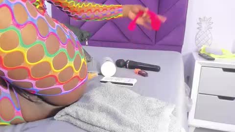 maddyjohnsonn online show from 10/26/25, 03:34