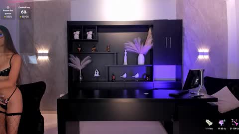 Snapshot of maddyowens_ chatting on 11/22/25, 11:42 Maddy Owens online show from 11/22/25, 11:42