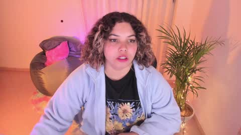 madelaine_taylor online show from 01/24/25, 02:39