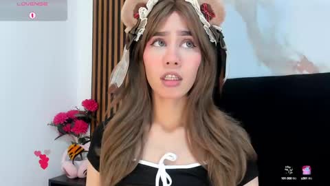 Madelin Clerk online show from 12/10/24, 07:54