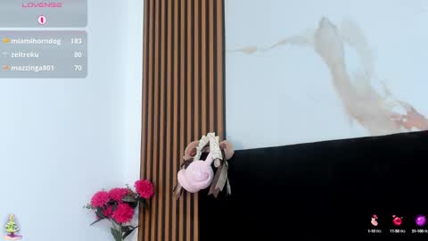 Madelin Clerk online show from 01/06/25, 11:42