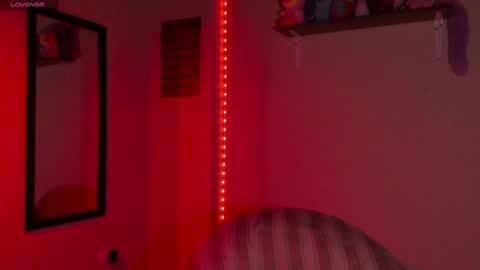 Madeline  online show from 01/11/25, 05:31