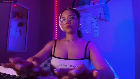 Madeline  online show from 02/12/25, 05:05