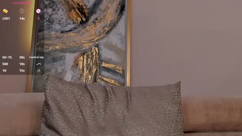 Madeline online show from 02/08/25, 11:24