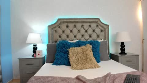 Madelyn Vancee online show from 01/22/25, 10:26