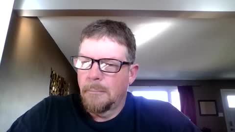 Madhatter72 online show from 10/26/25, 05:19