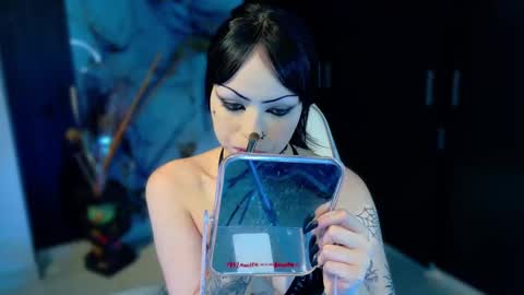 Snapshot of madison_jacksonn chatting on 10/04/25, 09:02 madison_jacksonn online show from 10/04/25, 09:02