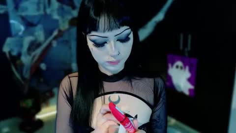 Snapshot of madison_jacksonn chatting on 10/23/25, 09:35 madison_jacksonn online show from 10/23/25, 09:35