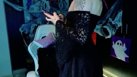 Snapshot of madison_jacksonn chatting on 10/29/25, 09:49 madison_jacksonn online show from 10/29/25, 09:49