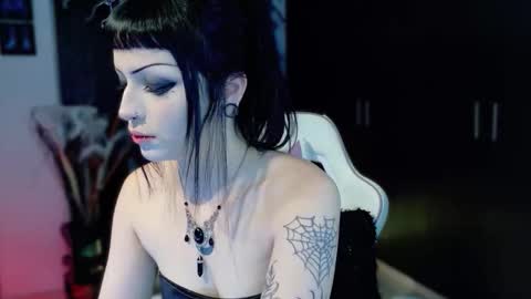 Snapshot of madison_jacksonn chatting on 11/13/25, 10:08 madison_jacksonn online show from 11/13/25, 10:08