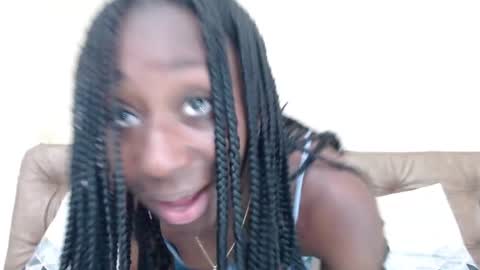 Snapshot of madison_mooney chatting on 01/02/25, 12:46 Madison online show from 01/02/25, 12:46