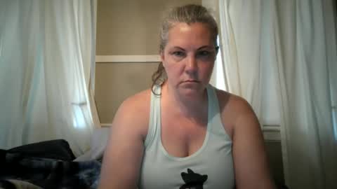 Snapshot of madisonfelicia chatting on 10/08/25, 08:39 Madison online show from 10/08/25, 08:39