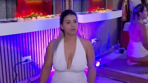 Snapshot of madisonrusso chatting on 11/02/25, 09:00 madisonrusso online show from 11/02/25, 09:00