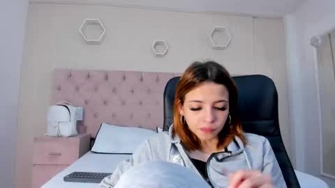 madison online show from 10/20/25, 01:11