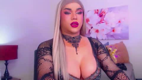 MADISONWILL online show from 10/26/25, 12:33