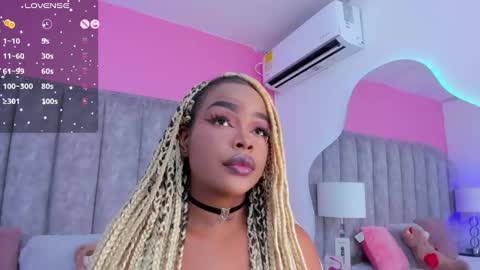 Madisson Lopez online show from 12/31/24, 08:56