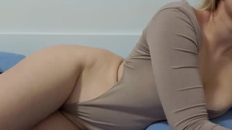 Snapshot of madoook chatting on 11/10/25, 06:07 Madoook online show from 11/10/25, 06:07