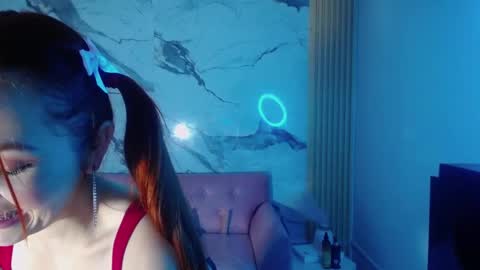 Snapshot of mady0619_ch chatting on 10/07/25, 10:56 Mady online show from 10/07/25, 10:56