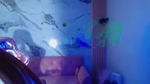 Snapshot of mady0619_ch chatting on 10/11/25, 10:36 Mady online show from 10/11/25, 10:36