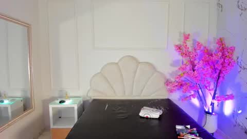 madyscarlett online show from 10/11/25, 11:53